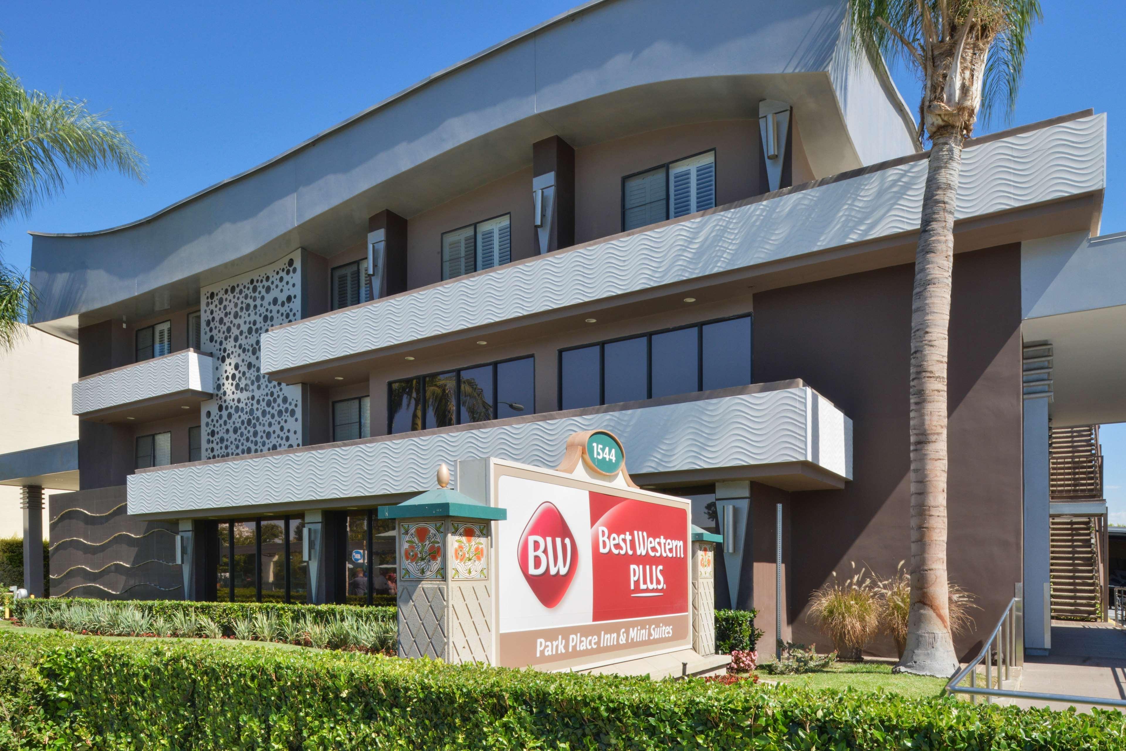 Best Western Plus Park Place Inn - Mini Suites Anaheim Exterior photo