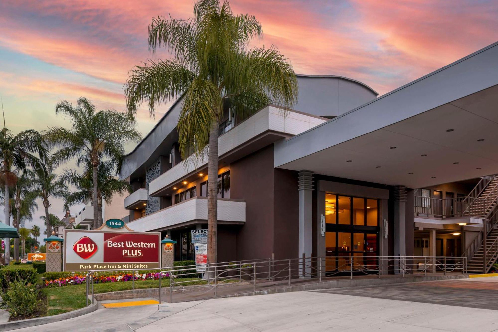 Best Western Plus Park Place Inn - Mini Suites Anaheim Exterior photo